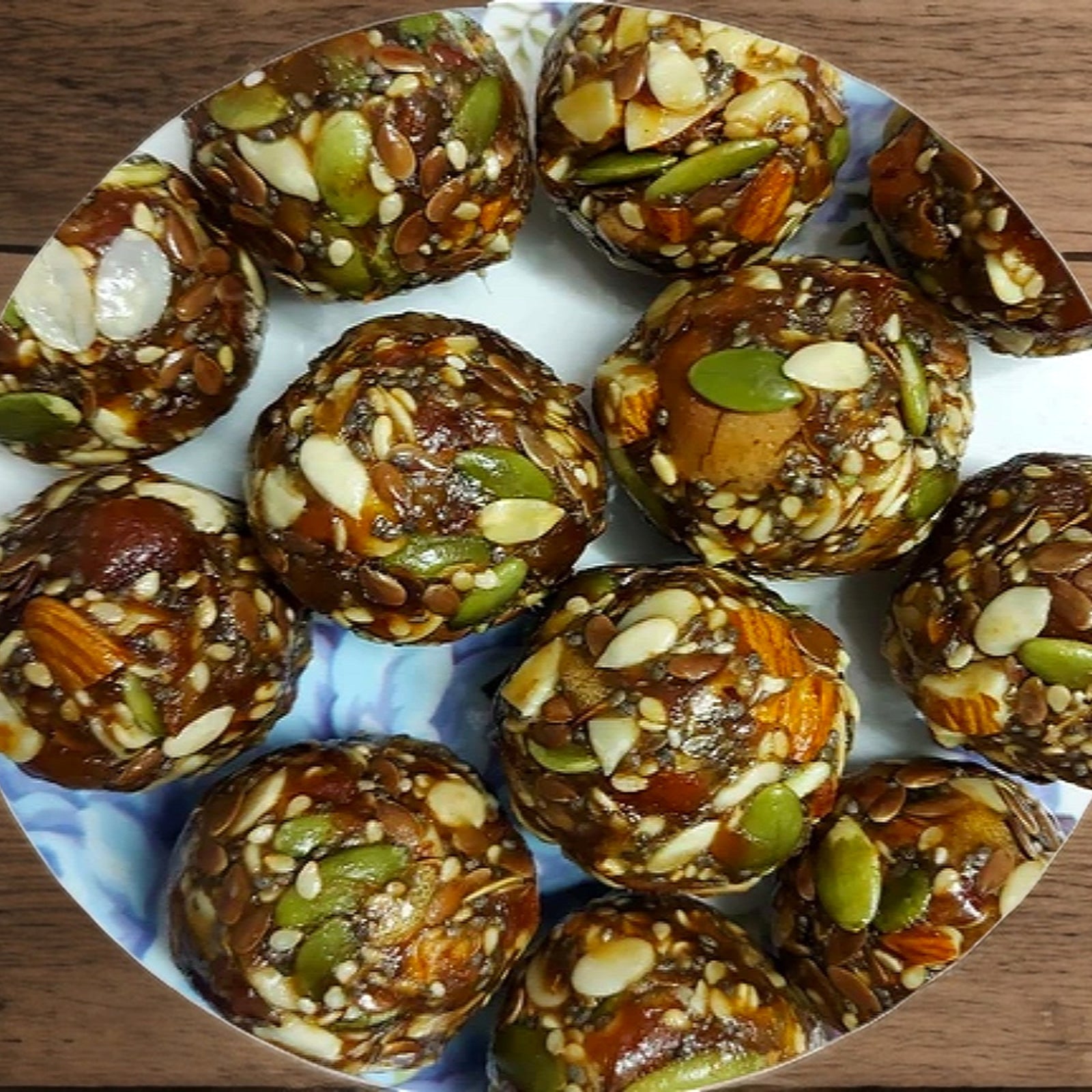 JĀTARAO Dry Fruit Nourish Laddu colour product close-up